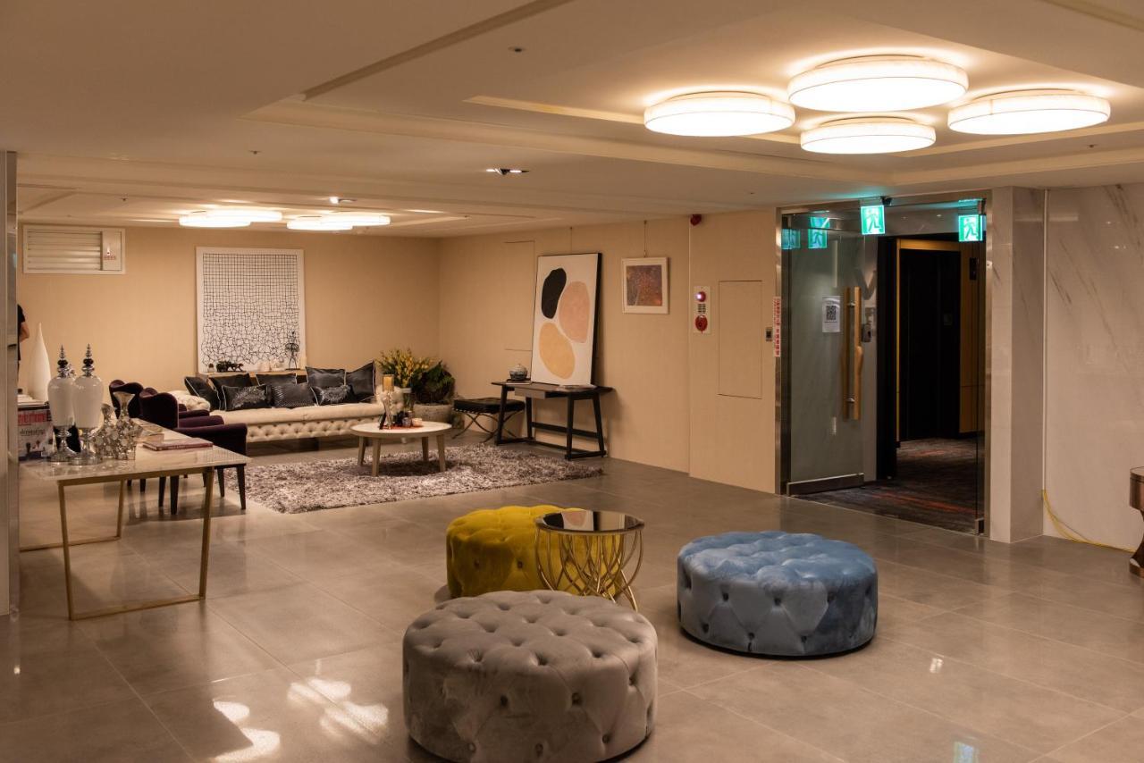 N Hotel Taipei Bagian luar foto